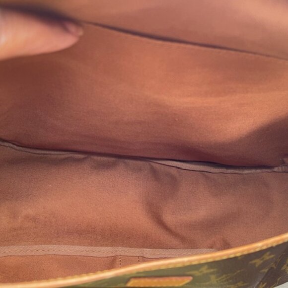 Louis Vuitton Saumur 35 Authentic 90'S Vintage Monogram Crossbody with COA - Picture 12 of 16